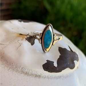 Vintage Sterling Silver and Turquoise Ring